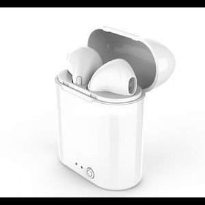 NEW wireless ear buds